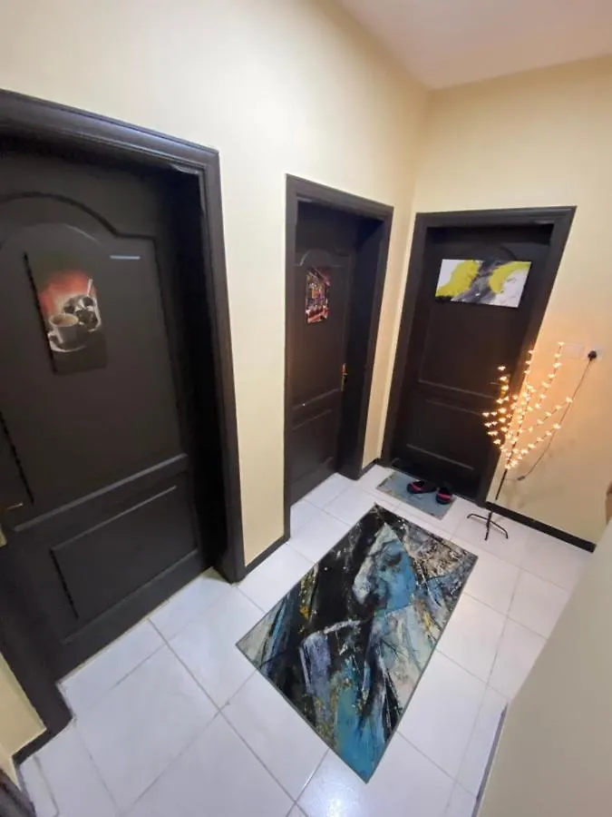 الروقان هوستلchillax Hostel Jeddah Apartment